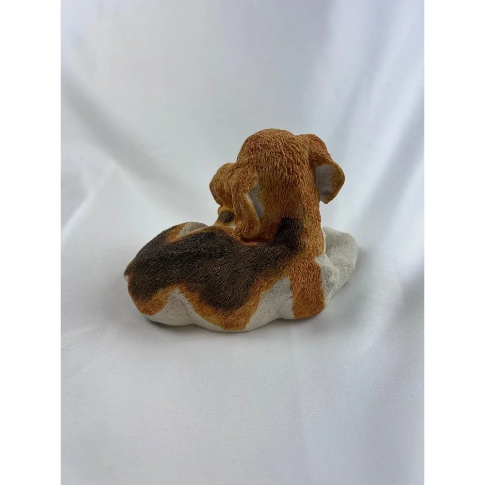 Vintage Mother Puppy Dog‎ Music Box Figurine Plays Baby Mine Beagle Resin